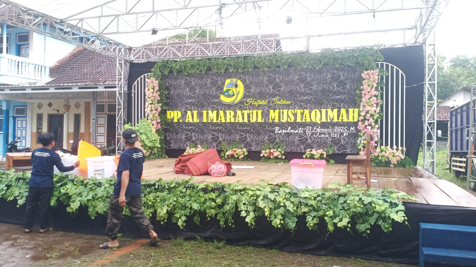 meriahkan-haflatul-imtihan,-pp-al-imarotul-mustaqimah-gelar-pentas-seni-dan-pengajian-akbar