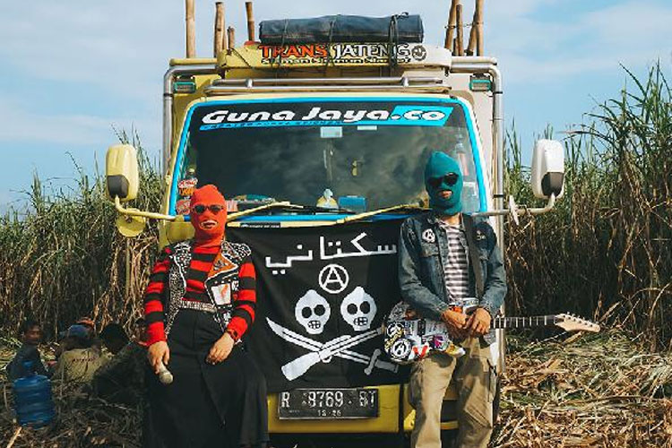 propam-periksa-4-anggota-polda-jateng-terkait-band-sukatani-–-times-banyuwangi