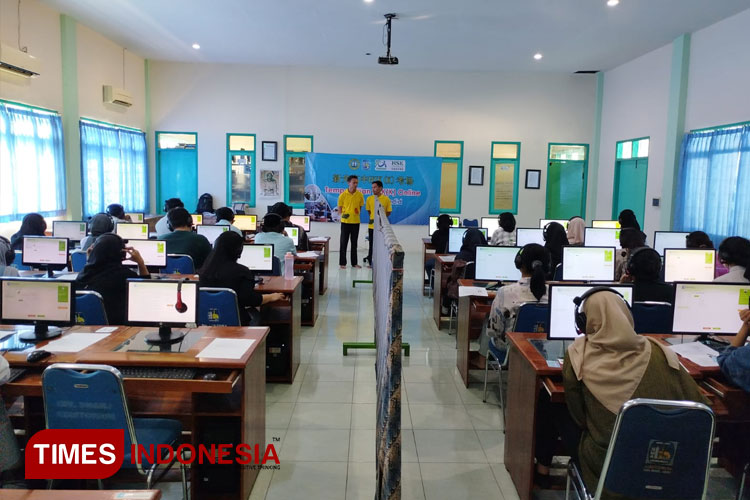 alasan-kh-zaini-mun’im-dirikan-sekolah-umum-di-ponpes-nurul-jadid-55-tahun-silam-–-times-banyuwangi
