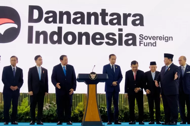 presiden-prabowo-luncurkan-danantara,-begini-cara-kerja-dan-manfaatnya