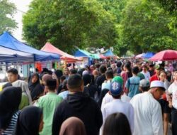 Festival Ngerandu Buko, Warga Banyuwangi Bersiap Berburu Takjil di Pasar Ramadan – Tribunjatim.com
