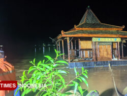 Masjid Apung di Pancerdoor Nyaris Hanyut, BPBD Pacitan Lakukan Evakuasi – TIMES Banyuwangi