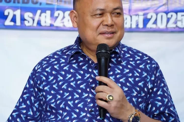 dokter-agung-serukan-sehat-dan-cuan-untuk-warga-saat-gelar-reses-di-banyuwangi