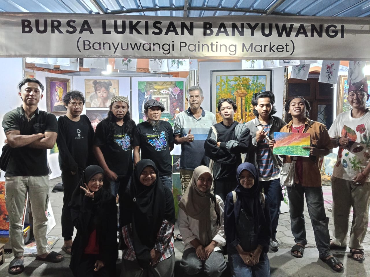 komunitas-seni-samasisi-menggelar-bursa-lukisan-banyuwangi-(blb)-dengan-tema-“berkah-ramadhan”