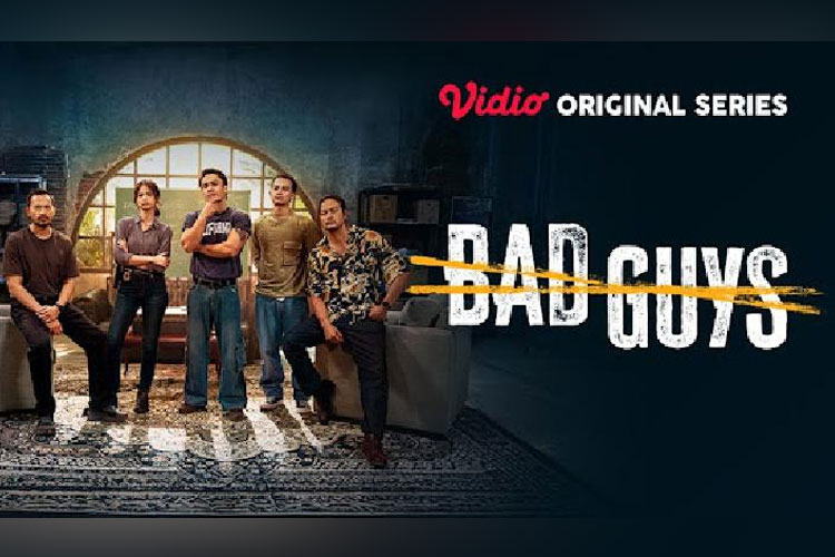 randy-pangalila-sampai-oka-antara-bertarung-di-bad-guys-–-times-banyuwangi