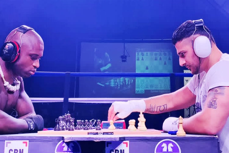 mengenal-chessboxing,-olahraga-baru-yang-memadukan-duel-otak-dan-otot-–-times-banyuwangi