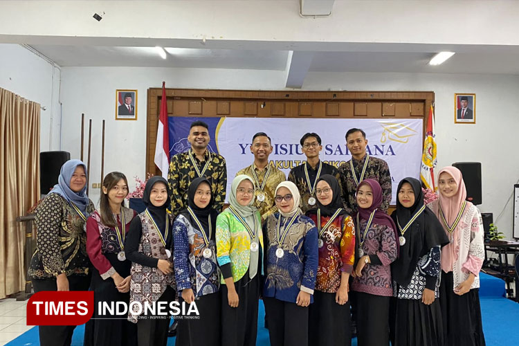 hebat,-lima-mahasiswa-psikologi-up45-yogyakarta-lulus-tanpa-skripsi-–-times-banyuwangi