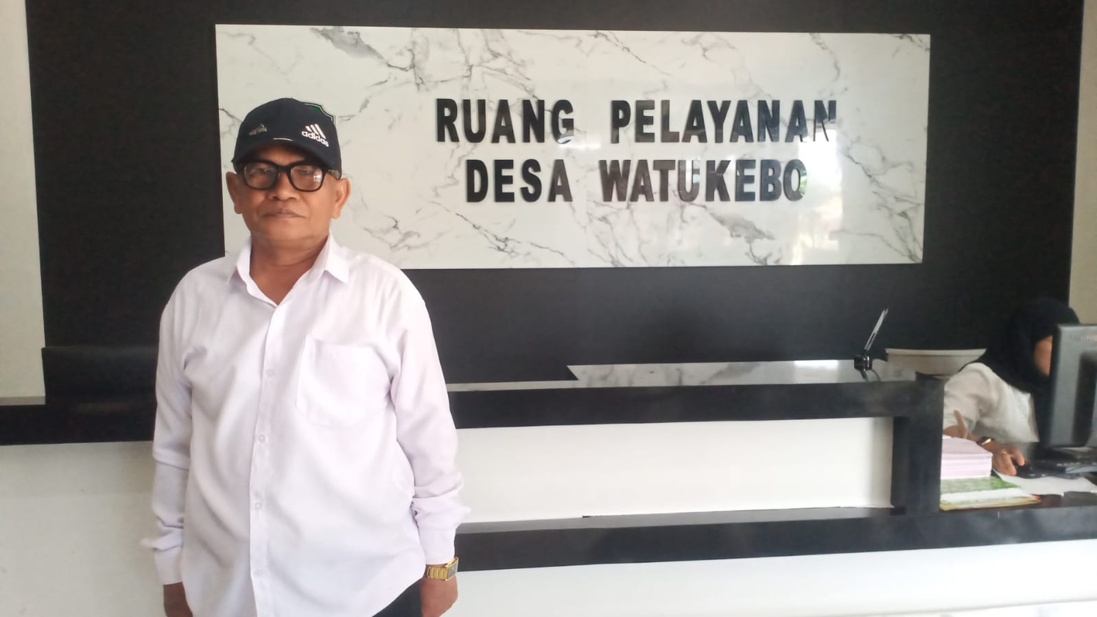 dukung-ketahanan-pangan,-desa-watukebo-bangun-peternakan-ayam-petelur-untuk-warga