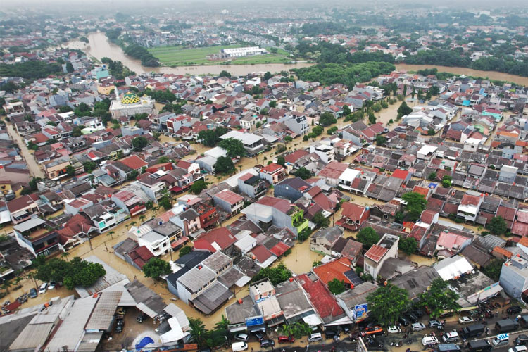tangani-banjir-jabodetabek,-bnpb-lakukan-operasi-modifikasi-cuaca-–-times-banyuwangi