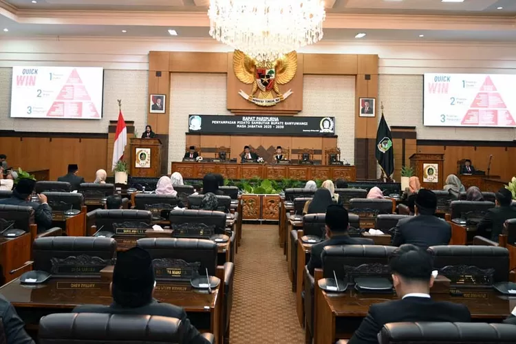 dprd-banyuwangi-siap-kawal-program-pemerintahan-ipuk-mujiono
