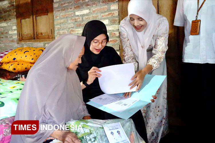 banyuwangi-luncurkan-dokumen-kependudukan-gratis-untuk-warga-miskin-–-times-banyuwangi