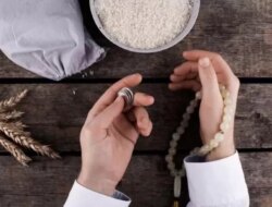 Niat Zakat Fitrah Lengkap Arab dan Latin untuk Diri Sendiri, Istri, Anak, dan Orang yang Diwakilkan