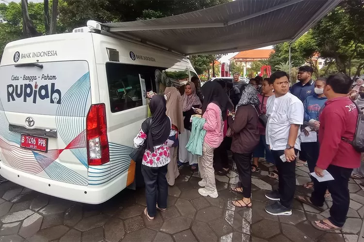 10-lokasi-penukaran-uang-pecahan-via-kas-keliling-bi-di-jawa-timur-–-radar-banyuwangi