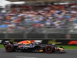 Verstappen Kaget, Red Bull Tertinggal, Tapi Masih di Depan Ferrari dan Mercedes – Radar Banyuwangi