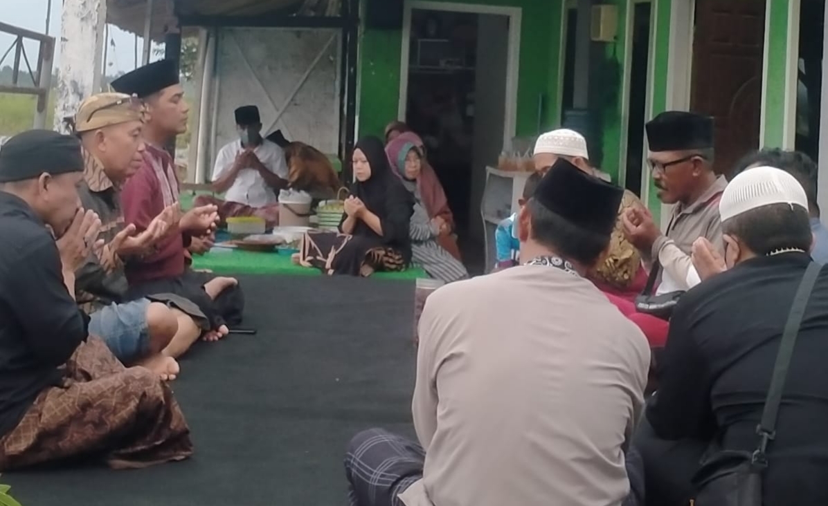 keakraban-fans-radio-planet-fm-bajulmati-terjalin-di-acara-buka-bersama