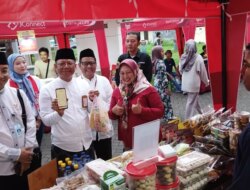 Bisa Tebus Murah Sembako, Bazar Ramadan Bank Jatim Diserbu Masyarakat – Radar Banyuwangi