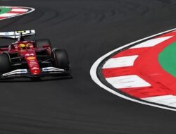 Hamilton Kejutkan Verstappen, Cetak Rekor Lap dan Pole di Kualifikasi Sprint Shanghai
