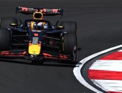 Verstappen Tak Menyangka, Nyaris Salip Hamilton di Sprint Qualifying
