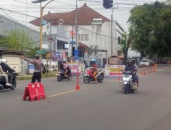 Antisipasi Kemacetan di Depan Pasar Rogojampi, Penggendara Dialihkan ke JLB Labanasem