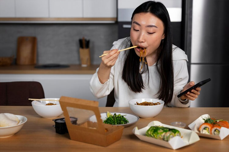 perhatikan,-kecepatan-makan-bisa-pengaruhi-kesehatan-anda-–-times-banyuwangi