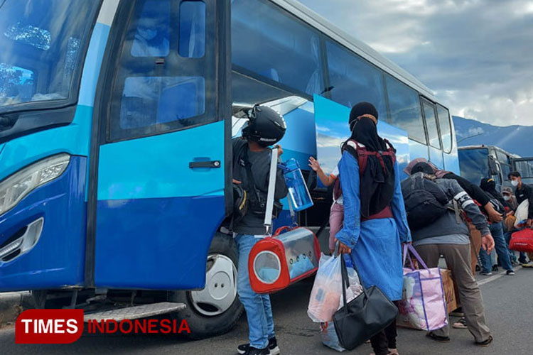 penting,-bawalah-bekal-makanan-saat-mudik-atau-arus-balik-lebaran-–-times-banyuwangi