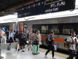 Pemudik Membludak, KAI Daop 1 Jakarta Siapkan Ribuan Perjalanan Tambahan