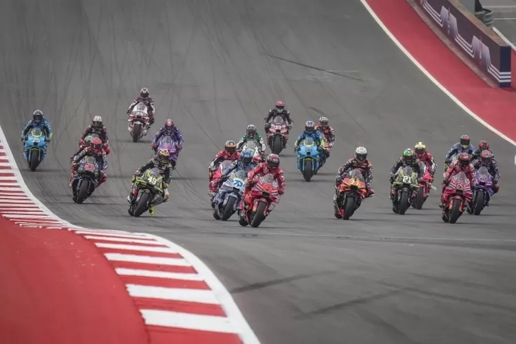 motogp-2025-cota-amerika:-marquez-tergelincir,-bagnaia-juara,-martin-masih-belum-pasti-kembali