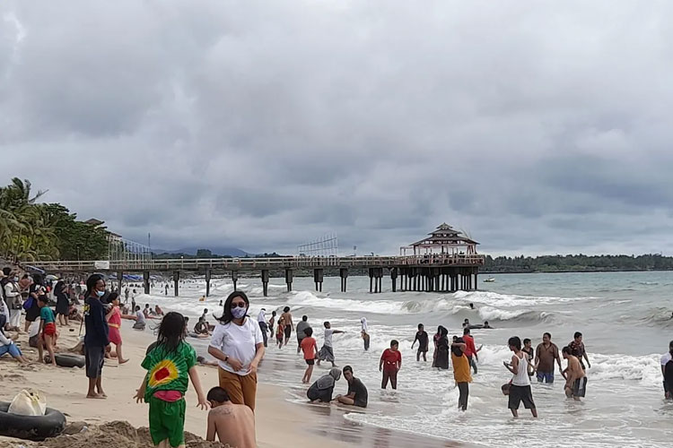 bmkg-peringatkan-cuaca-ekstrem-di-tiga-wilayah-banten,-warga-diminta-waspada-–-times-banyuwangi