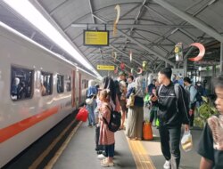 Hati-Hati, Keterlambatan ke Stasiun Bisa Buat Tiket Kereta Api Kamu Hangus