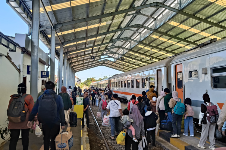 ka-ijen-ekspres-relasi-ketapang-banyuwangi-malang-jadi-primadona-gen-z-–-times-banyuwangi