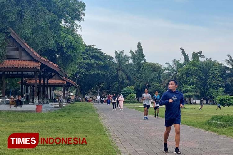 dari-taman-hingga-destinasi-wisata,-4-tempat-terbaik-untuk-jogging-di-banyuwangi-–-times-banyuwangi