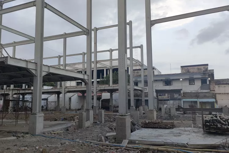 proyek-revitalisasi-pasar-banyuwangi-terhambat,-pedagang-khawatir-ekonomi-terus-terpuruk