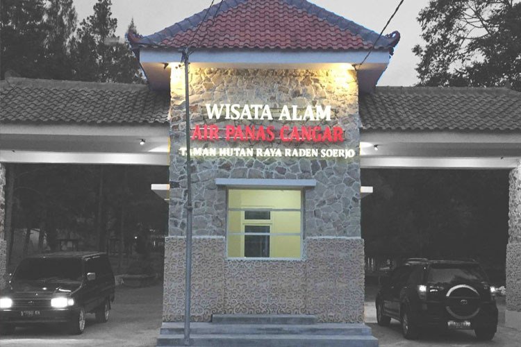 menikmati-hangatnya-alam-di-pemandian-air-panas-cangar-batu-–-times-banyuwangi