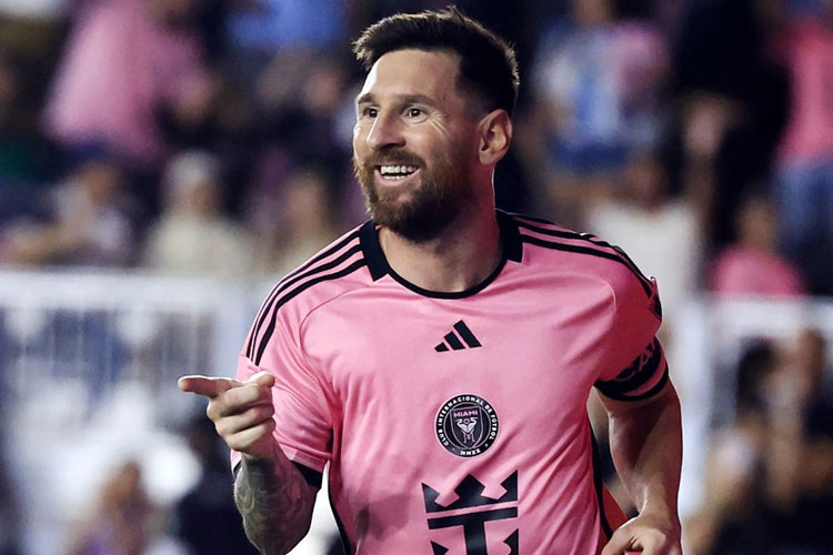 lionel-messi-masih-punya-hasrat-bela-argentina-di-piala-dunia-2026-–-times-banyuwangi