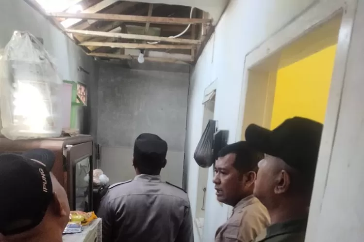 ditinggal-jenguk-saudara-sakit,-dapur-warga-tokelan-situbondo-terbakar