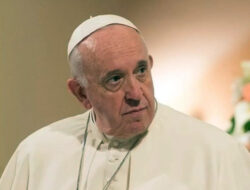 Gereja Katolik Siap Gelar Konklaf, Dunia Menanti Pengganti Paus Fransiskus – TIMES Banyuwangi