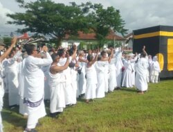 Akhiri Manasik, 170 CJH Sabilillah Praktik Haji di Lapangan Giri Banyuwangi