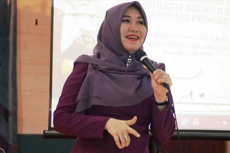 lia-istifhama-ajak-perempuan-terus-berkarya-dan-berdaya-–-times-banyuwangi