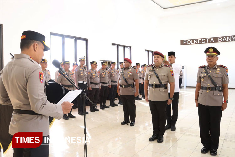 tongkat-komando-resmi-berpindah,-ini-dua-kasat-baru-polresta-banyuwangi-–-times-banyuwangi