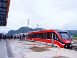 KA Perintis Makassar-Parepare Jadi Pilihan Utama Liburan, Ini Alasannya