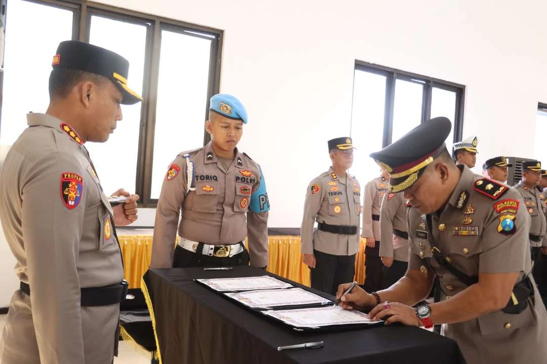 kasat-reskrim-dan-pamobvit-polresta-banyuwangi-masuk-mutasi