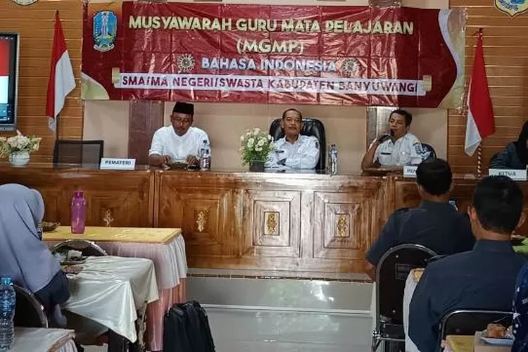 musyaarah-guru-mata-pelajaran-(mgmp)-bahasa-indonesia-dukung-workshop-puisi