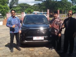 Pemdes Bajulmati Syukuran Serah Terima Mobil Siaga untuk Pelayanan Masyarakat