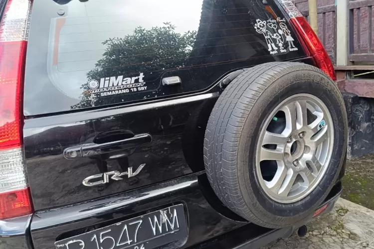 gadaikan-mobil-sewa-untuk-kebutuhan-sehari-hari,-pelaku-ditangkap-polisi