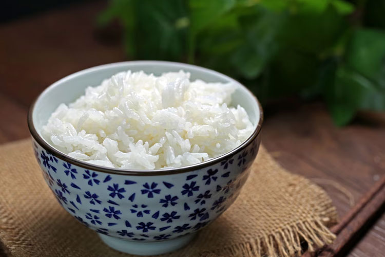 mau-diet-sehat?-kurangi-kalori-dalam-nasi-putih-dengan-tips-ini-–-times-banyuwangi