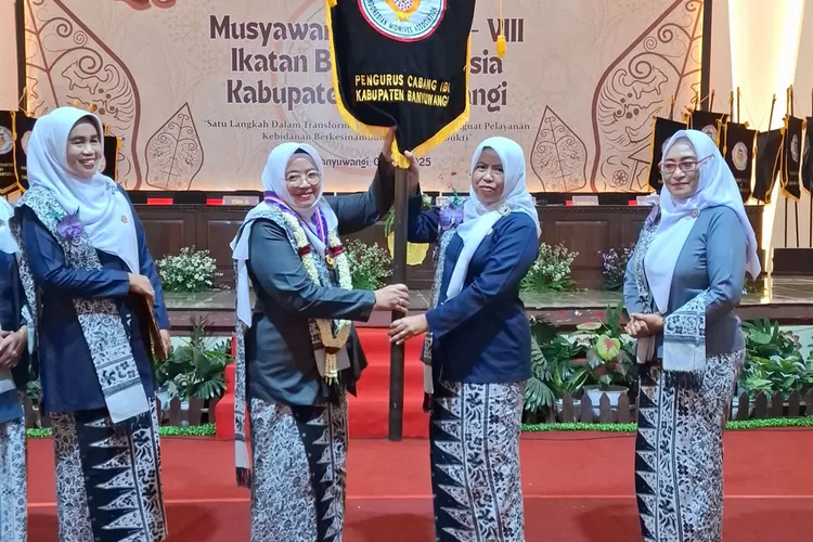raih-54,28-persen-suara,-kepala-puskesmas-sobo-lanjut-pimpin-ibi-banyuwangi