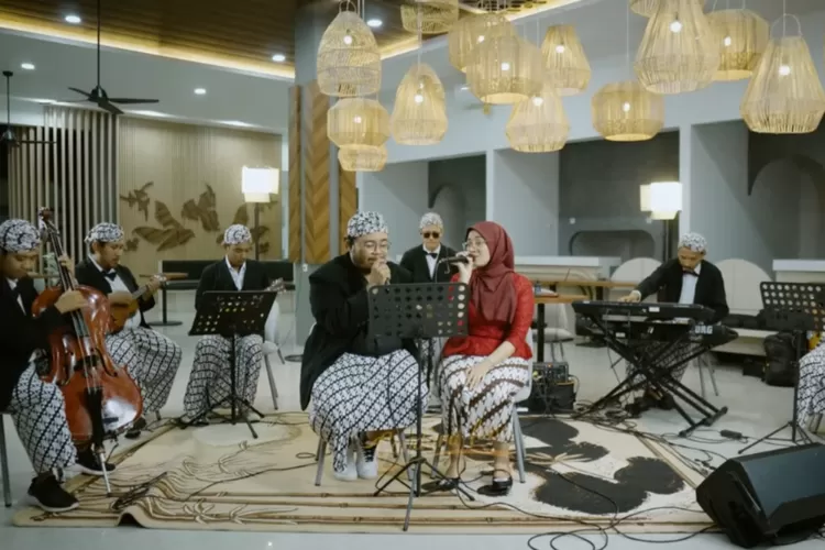 mengenal-alat-musik-keroncong,-harmoni-tradisi-yang-tak-lekang-oleh-waktu