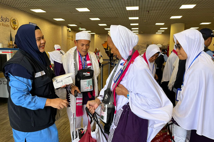 87-kloter-haji-tiba-di-madinah-capai,-ppih-pastikan-layanan-berjalan-lancar-–-times-banyuwangi