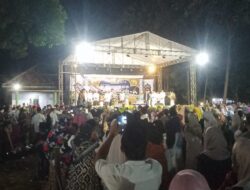 Ratusan Jamaah Hadiri Haul KH Muchtarom dan Nyai Dewi Kamilatun di Ponpes Mambaul Huda