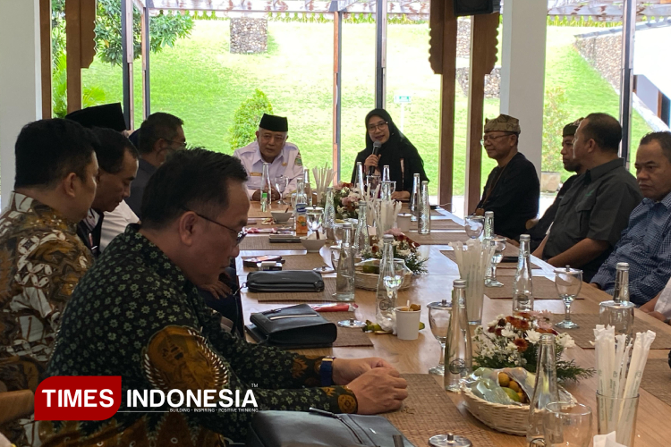 berkunjung-ke-banyuwangi,-bupati-malang-kepincut-varietas-tebu-cening-songgon-–-times-banyuwangi